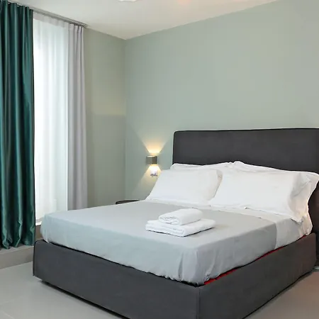 B&bari, Via Cairoli - Le Di Aurelia Bed and Breakfast Μπάρι