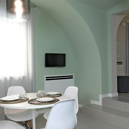 B&bari, Via Cairoli - Le Di Aurelia Bari