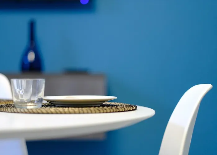 B&bari, Via Cairoli - Le Di Aurelia 4*